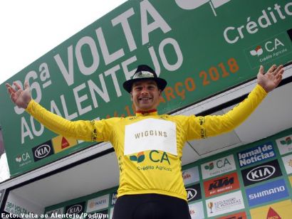 Gabriel Cullaigh lidera la Vuelta al Alentejo tras ganar la primera etapa