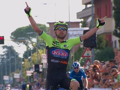 Giovanni Visconti se impone en el Giro de la Toscana, Egan Bernal segundo