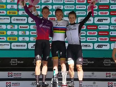 Giro de Italia Femenino: Anna van der Breggen se impone en la crono y afianza el liderato