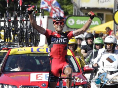Greg Van Avermaet, al frente del BMC Racing en la Strade Bianche