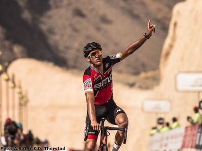 Greg Van Avermaet lidera el Tour de Omán tras ganar la tercera etapa