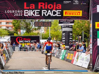 La Rioja Bike Race: Hans Becking gana la segunda etapa para vestirse de líder