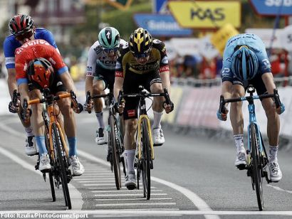 Vuelta al País Vasco: Ion Izagirre gana la cuarta etapa, Brandon McNulty nuevo líder