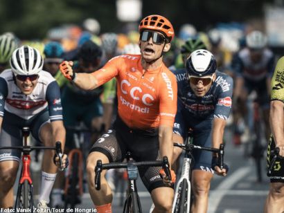 Vuelta a Hungría: Mareczko gana la tercera y Aberasturi cede el liderato a Groves