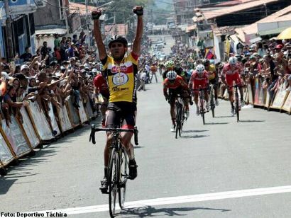 Vuelta al Táchira: Jimmy Briceño gana la sexta etapa, Ronald González sigue líder