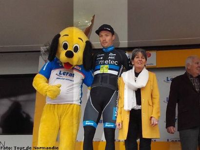 Tour de Normandía: Johim Ariesen gana la tercera pero Fabian Lienhard sigue líder
