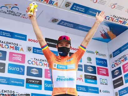 José Tito Hernández gana la Vuelta a Colombia y Óscar Quiroz la última etapa