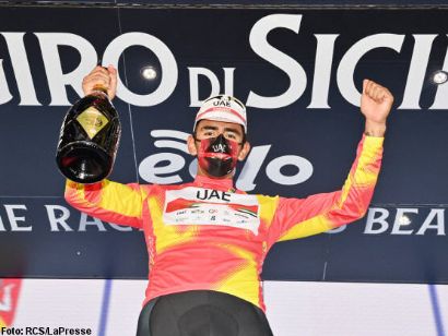 Giro de Sicilia: Sebastián Molano repite victoria en la segunda etapa