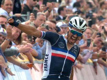 Mundial de Flandes: Alaphilippe: "Seguidores de Van Aert me pedían parar y eso me dio motivación"