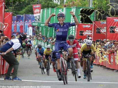Julio Padilla, primer líder de la Vuelta a Guatemala