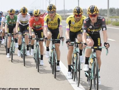 Tour de los Emiratos: Primoz Roglic: "He aprendido que en los abanicos hay que estar delante"