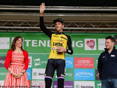 Tour de Gran Bretaña: Lars Boom gana la crono y es el nuevo líder