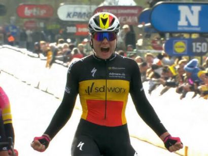 Lotte Kopecky, vencedora del Tour de Flandes Femenino