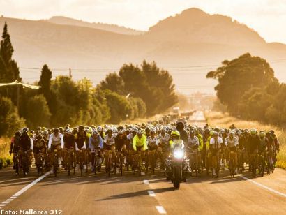 Ulrich, Contador, Freire, Beloki y Horrillo, en la Mallorca 312 con un pelotón de 4.500 ciclistas