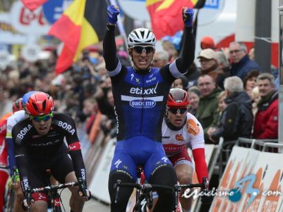 Tres Días de La Panne: Marcel Kittel se impone en el primer sector de la tercera etapa