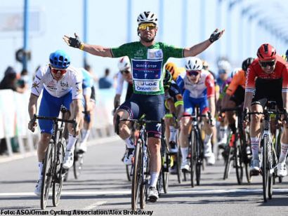 Tour de Omán: Mark Cavendish se lleva la segunda etapa y es el nuevo líder