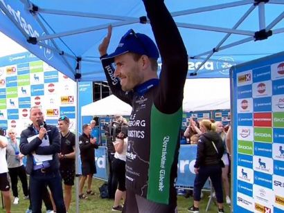 Vuelta a Dinamarca: Martin Toft Madsen gana la crono, Mads Würtz Schmidt líder