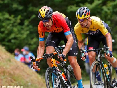 Mikel Landa, al frente del Bahrain-Victorious en la Itzulia-Vuelta al País Vasco