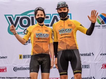 Miquel Faus y Lourdes Cayetano empiezan liderando la Volcat Costa Brava