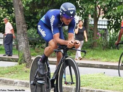 Óscar Sevilla, primer líder de la Vuelta a Colombia Bicentenario