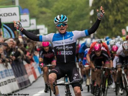 Tour de Bretaña: La cuarta etapa es para Owen James, Lorrenzo Manzin nuevo líder
