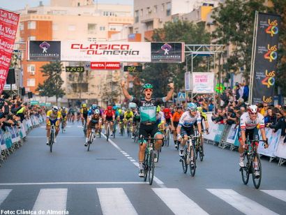 La Clásica de Almería, con diez equipos World Tour y todo el pelotón español