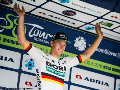 Pascal Ackermann lidera el Tour de Eslovenia tras ganar la primera etapa