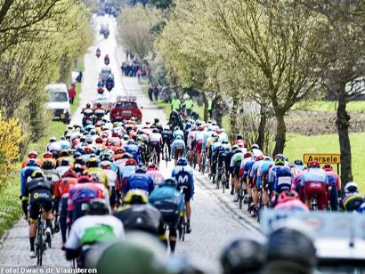 Equipos, ciclistas y dorsales definitivos de A Través de Flandes