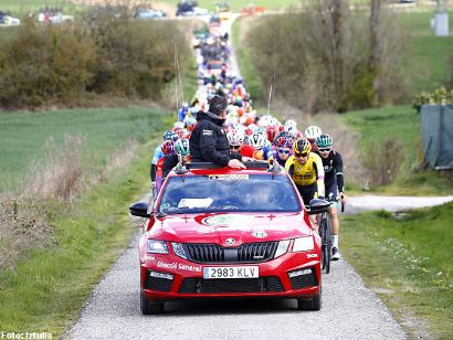 Equipos, ciclistas y dorsales definitivos de la Itzulia-Vuelta al País Vasco 2021