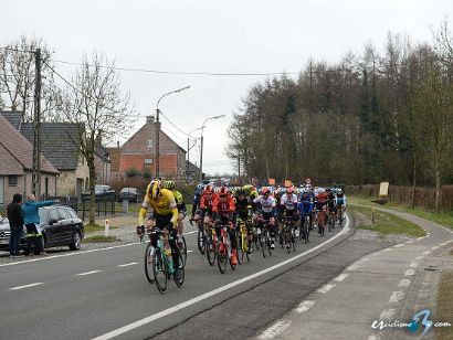 A Través de Flandes: Alaphilippe y Pidcock en el último ensayo para el Tour de Flandes