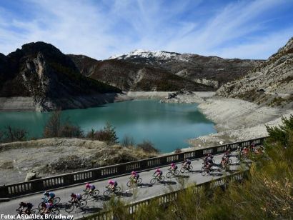 Equipos, ciclistas y dorsales definitivos de la París-Niza 2020