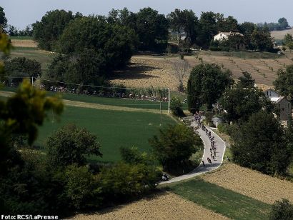 Equipos, ciclistas y dorsales definitivos de la Tirreno-Adriático 2021
