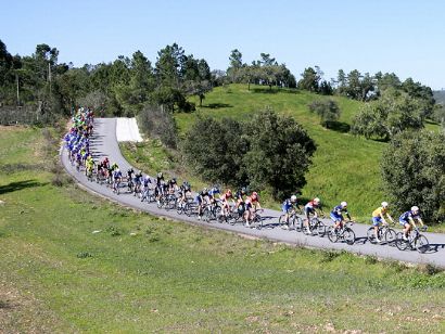 Veintiséis ciclistas españoles tomarán la salida en la 43 Vuelta al Algarve