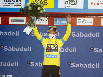 Primoz Roglic se adjudica la Vuelta al País Vasco y David Gaudu gana en Arrate