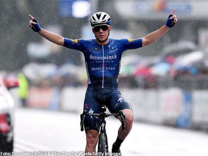Exhibición de Remco Evenepoel en la Coppa Bernocchi