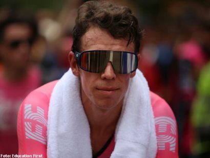 Rigoberto Urán no correrá el Tour de los Emiratos por su inminente paternidad