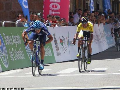 Vuelta a Colombia: Robigzon Oyola: "Nuestro líder es Óscar Sevilla"