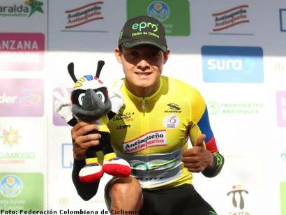 Rodrigo Contreras lidera la Vuelta a Colombia tras ganar el prólogo