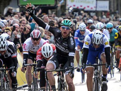 París-Niza: Sam Bennett: "Llevaba mucho tiempo buscando una victoria en el WorldTour"