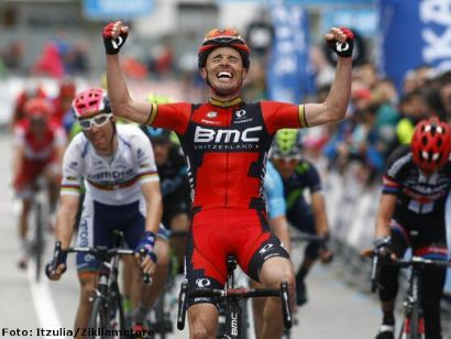 Vuelta al País Vasco: Samuel Sánchez vence en Orio y Wilco Kelderman es líder