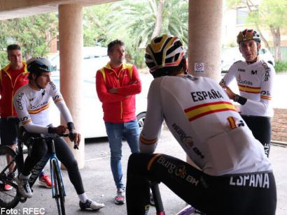 Mundial de ciclismo: España con Soler para "dinamitar" y Cortina para "rematar al sprint"