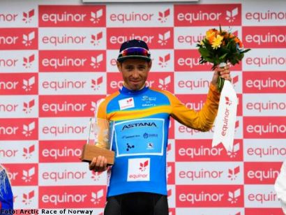 Sergei Chernetski se lleva la Arctic Race de Noruega, Mathieu van der Poel la última etapa