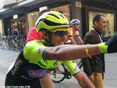 Semana Coppi y Bartali: Simone Velasco se impone en la tercera, Lucas Hamilton sigue líder
