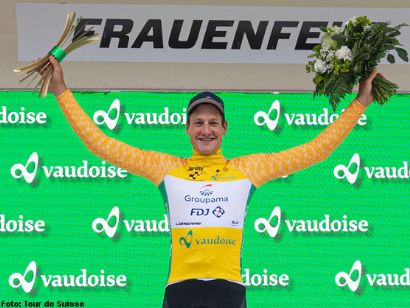 Stefan Küng, primer líder del Tour de Suiza