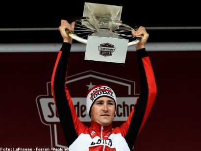 Strade Bianche: Tiesj Benoot: "Estoy encantado de lograr aquí mi primera victoria"