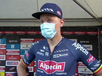 Le Samyn: Tim Merlier: "Van der Poel tenía el manillar roto, aproveché la ocasión"