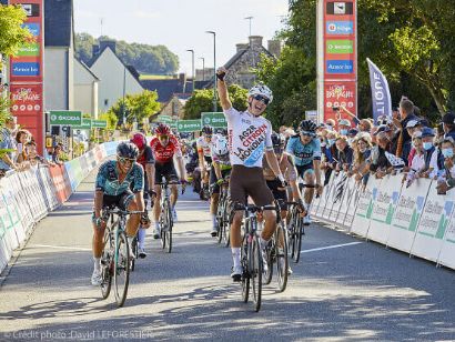 Valentin Retailleau, primer líder del Tour de Bretaña