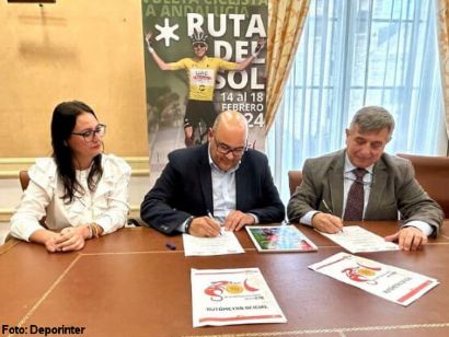 Vélez-Málaga, inicio de la segunda etapa de la Vuelta a Andalucía
