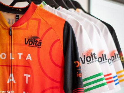 La Volta a Catalunya presenta los maillots de la edición 100