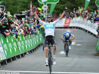 Tour de Gran Bretaña: La sexta es para Wout Poels, Julian Alaphilippe nuevo líder